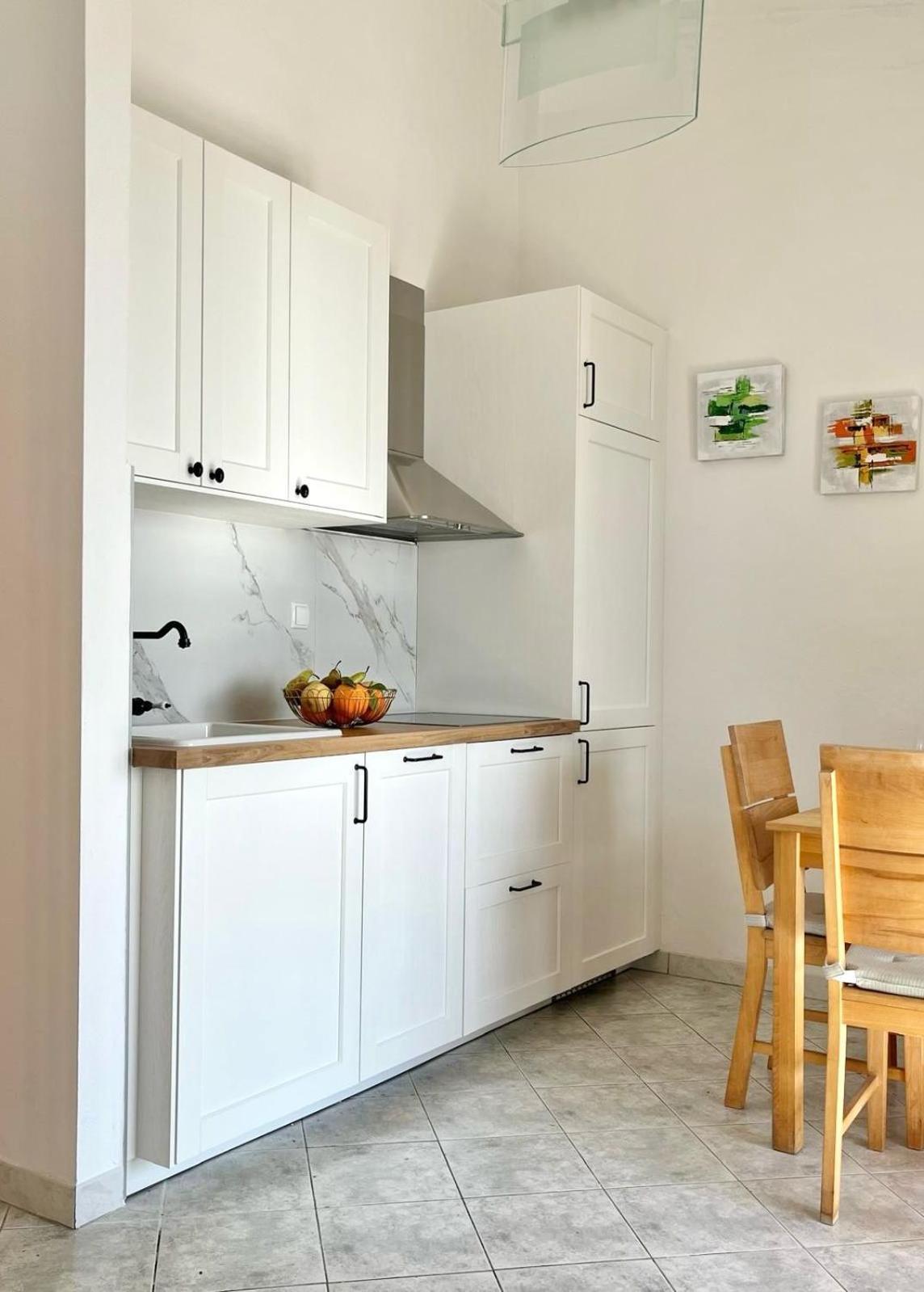 Apartments Curnic Jesenice  Exterior photo